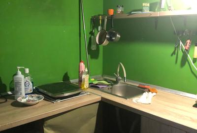 Magheru  Închiriez spațiu  comercial parter stradal 40 mp  mobilat utilat hota - 8