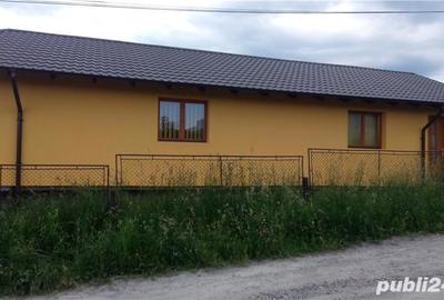 Casă cu 3 camere în Neagra - 2