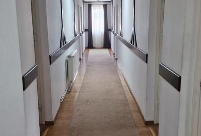 De Vanzare Pensiune-10 camere Voroneț - 7