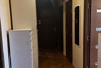 Decomandat cu 2 balcoane,in bloc de caramida cu garaj - 2