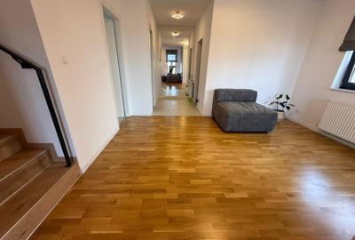 Casă cu 4 camere cu Canalizare în Frumușani - 10