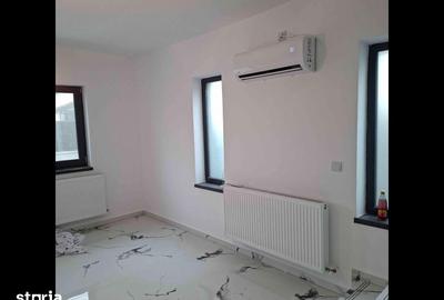 Casă cu 5 camere cu Teren 250 Mp în Central - 5