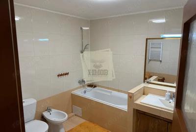 Apartament cu 3 camere, mobilat în Central - 10