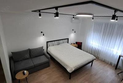 Garsonieră în P-ța Universității - 1