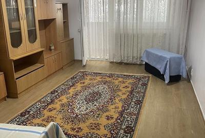 Apartament cu 2 camere decomandat în Cornișa