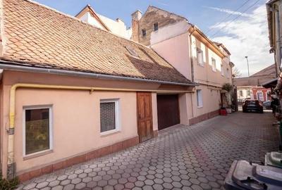 Casa zona centrala, de vanzare - 14