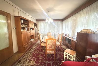 Apartament cu 5 camere decomandat, mobilat în Andrei Mureșanu - 1