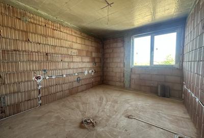Duplex cu 4 camere cu Canalizare în Moșnița Nouă - 20