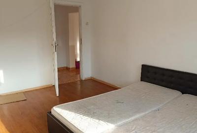 Garsonieră decomandată în Independenței - 2