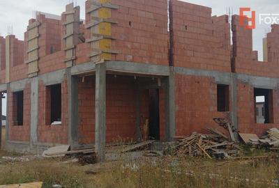 Duplex cu 4 camere cu Teren 250 Mp în Săcălaz - 6