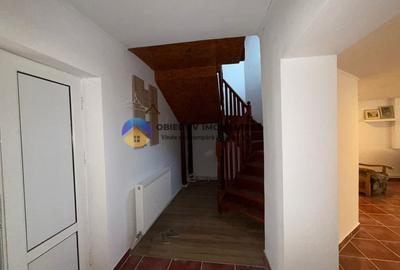 Casa spatioasa + teren de vanzare - Girov, jud. Neamt Casa spatioasa + teren de vanzare - Girov, jud. Neamt - 18
