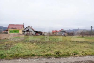 Teren de 1175 mp, în Răscruci