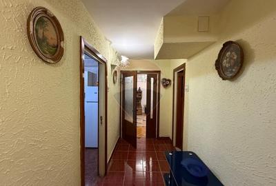 3 camere de inchiriat zona Ramada - 5