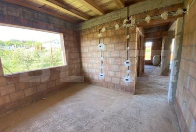 Casa de vanzare unifamiliala parter in suprafata de 125 mp utili, Zona Criseni