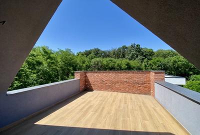 Vila premium la padure, terasa panoramica, P+1+M, centru Corbeanca