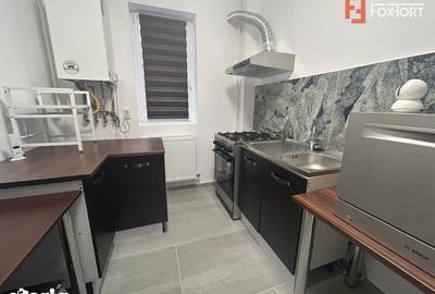 Apartament cu 2 camere decomandat în Central - 13