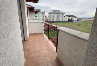 Sanpetru, casa de inchiriat P + E, gama premium, totul nou, prima inchiriere - 13