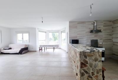 Vila spațioasă cu 3 dormitoare și teren 700 mp Tulucesti Vila spațioasă cu 3 dormitoare și teren 700 mp Tulucesti - 3