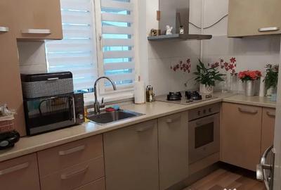 Apartament cu 2 camere semidecomandat în Berceni - 10