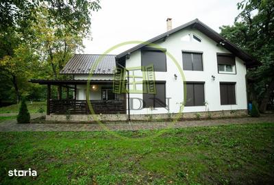 Casă cu 7 camere cu Teren 3515 Mp în Deda - 18
