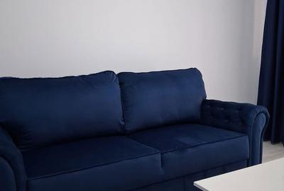 Garsonieră în Roșu