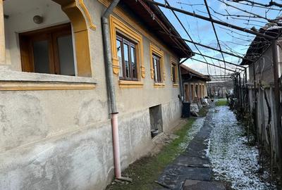 Casa cu teren de vanzare - 2
