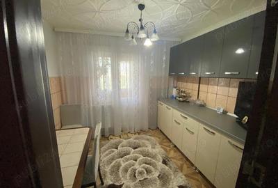 Apartament cu 2 camere decomandat în Motru - 2