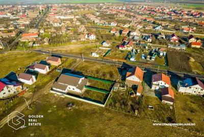 Casă cu 4 camere cu Canalizare în Central - 16