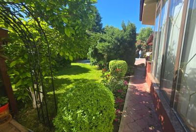 Casa individuala cu piscina. P+1+M. zona foarte buna - 2