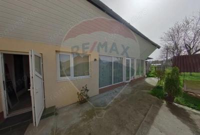 Casă cu 5 camere cu Teren 938 Mp în Sud - 8