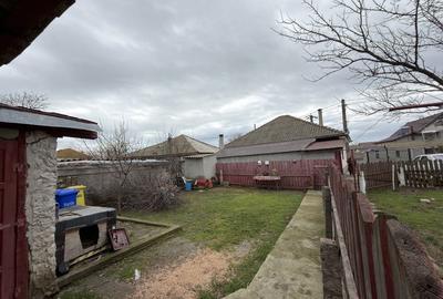 Casă cu 3 camere în Corbu - 1