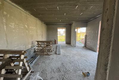 Sacalaz, 1/2 Duplex pe Etaj, 4 Camere,2 Bai,Terasa Acoperita - 5