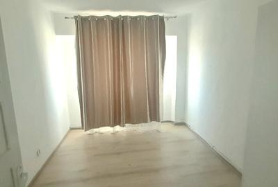 Apartament cu 4 camere 90mp, et. 4, în zona industrială Tecuci - 5