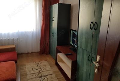Garsonieră decomandată în CET - 7