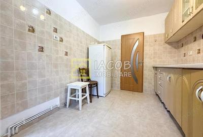 Apartament 2 camere decomandat - Energiei, Bacau - la 2 min de Centru - 10