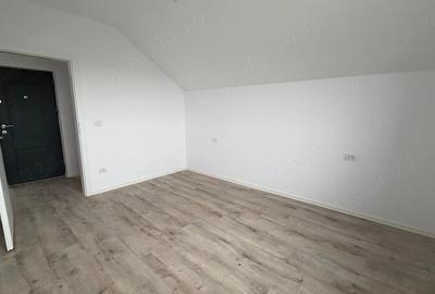Apartament cu 3 camere decomandat în Giarmata - 8