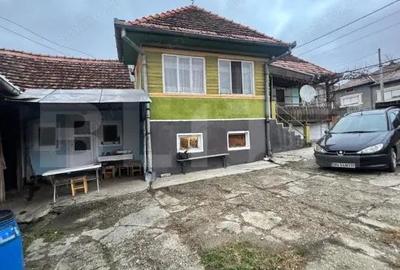 Casa tradi?ionala batraneasca in Galatii Bistri?ei, cu teren generos ?i anexe - 13