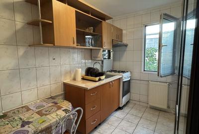 Apartament cu 2 camere decomandat în Apusului - 8