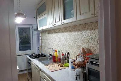 Vand apartament 4 camere - 1