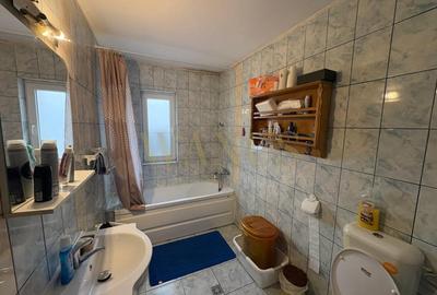 Garsonieră decomandată, mobilată în Florești - 5