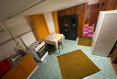 Inchiriez camera la vila privata dar baia bucataria comun tg cucu centru iasi Garantia in rate P.F. Inchiriez camera la vila privata dar baia bucataria comun tg cucu centru iasi Garantia in rate P.F. - 2