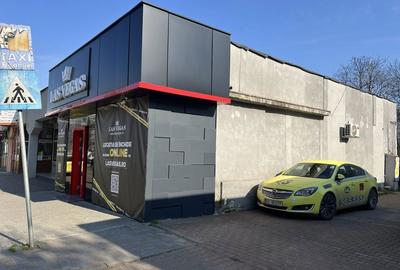 Spațiu comercial, de 130 mp, în Central - 3