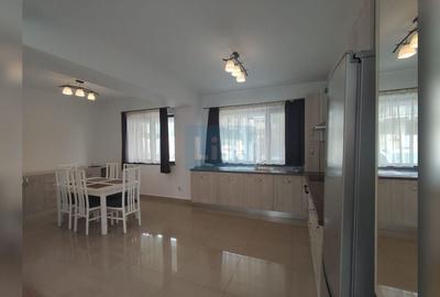 Casă cu 4 camere cu Canalizare în Europa - 3