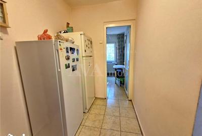 Apartament cu 2 camere semidecomandat în Cornișa - 2