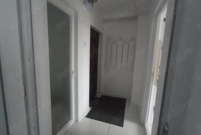 2 semidecomandate,Micro 16 - 2