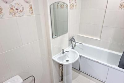 Garsonieră decomandată în Între Lacuri - 1