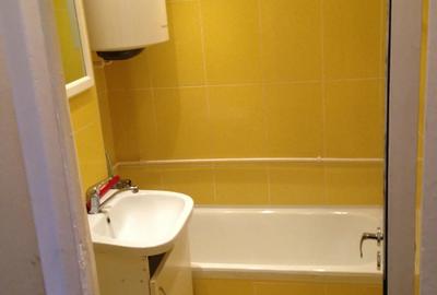 Garsoniera Tractoru Brasov - 2