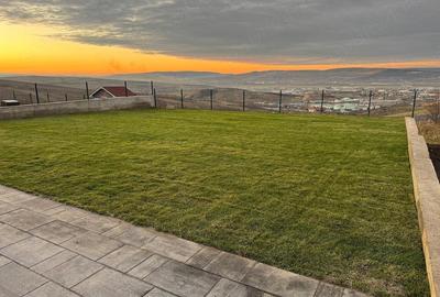 Casă cu Teren 500 Mp în Dezmir - 1