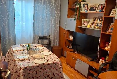 Apartament cu 2 camere decomandat în Bărcănești - 5
