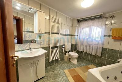 Casă individuală cu 8 camere cu Canalizare în Episcopia Bihorului - 28